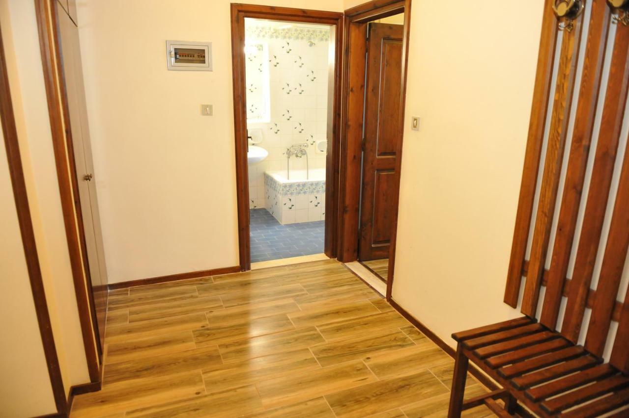 Niki Hotel Apartments Ялиссос Экстерьер фото